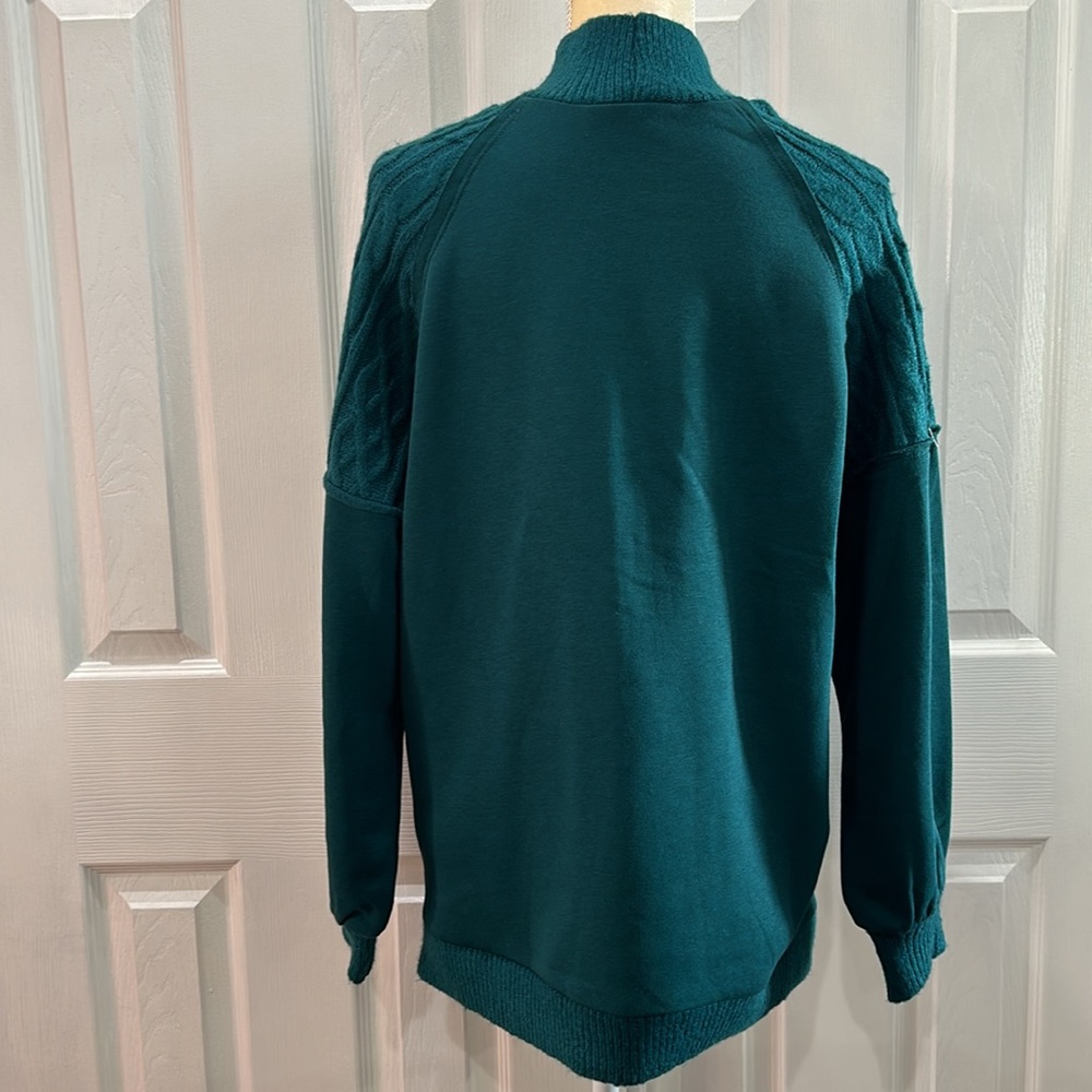 Time and Tru Women's Mixed Media Mock Neck Top Size L - Picture 10 of 13